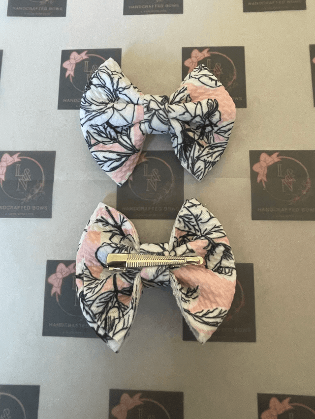 Artisan Pink &amp; White Bows